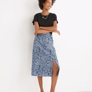 MadewellLinen-Blend Knotted Midi Skirt in Paisley Garden